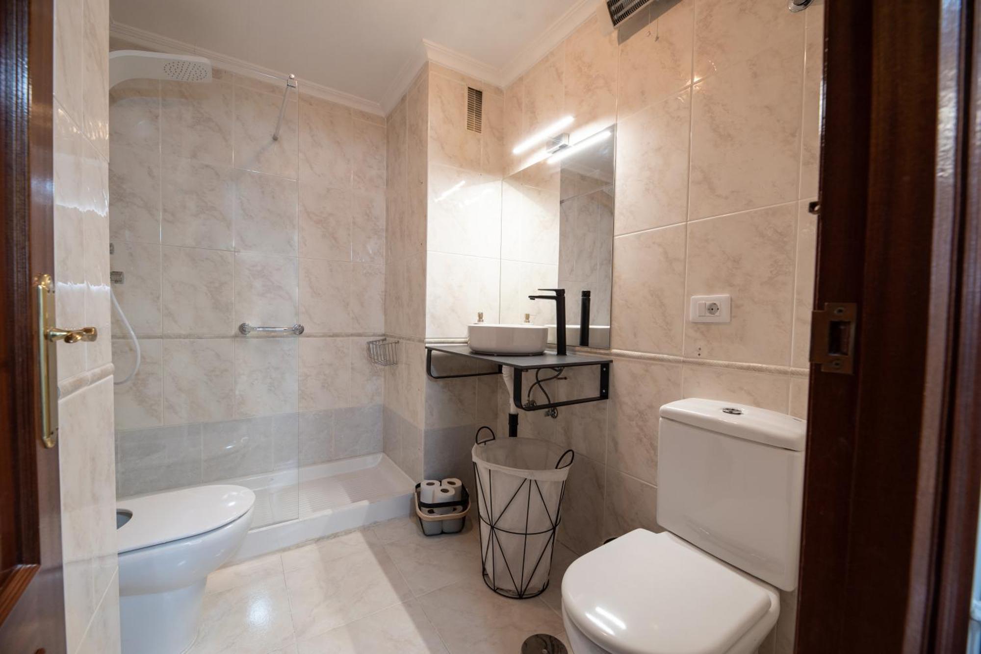 Apartamento Acogedor Centrico Монфорте-де-Лемос Экстерьер фото